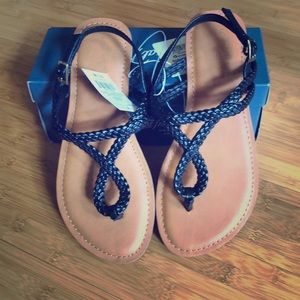 Universal Thread braided sandals